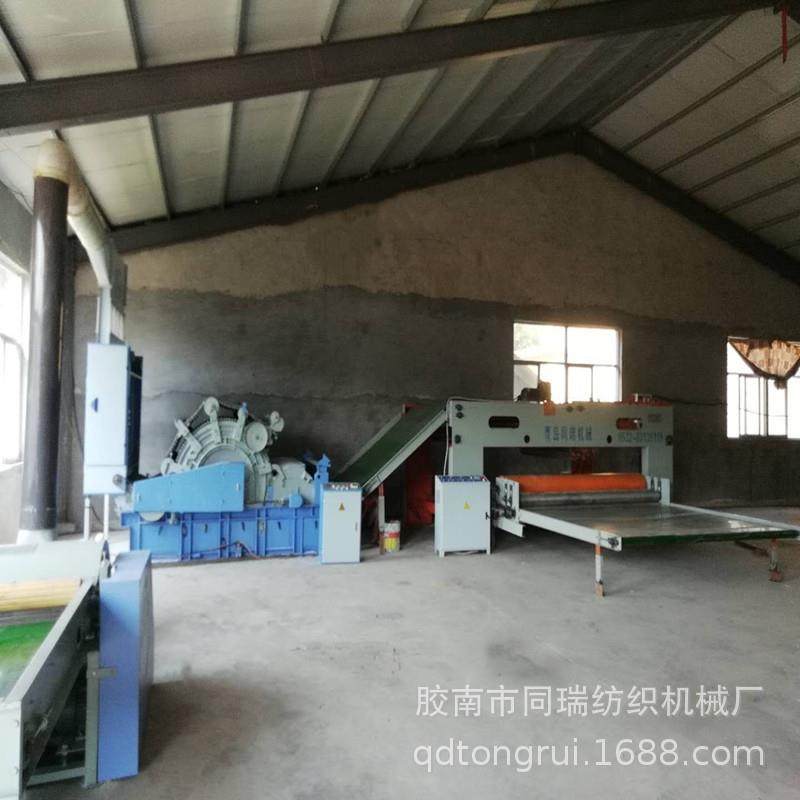 全自动棉被TR170-26设做备丝棉 被机械 仿棉被机器视频