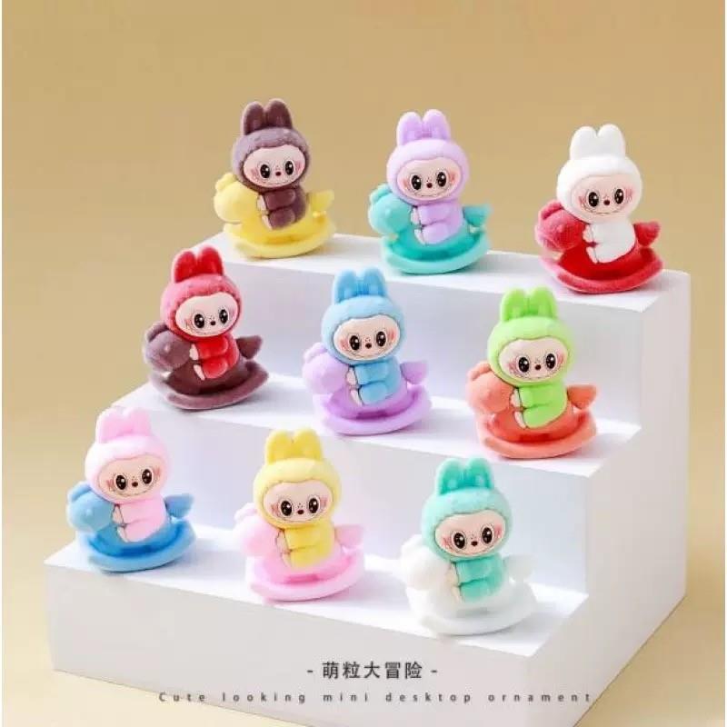萌粒摆件拉布la办bu公仔车工载中40196控台公桌面位木马桌装面潮