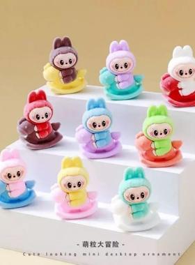 萌粒摆件拉布la办bu公仔车工载中40196控台公桌面位木马桌装面潮