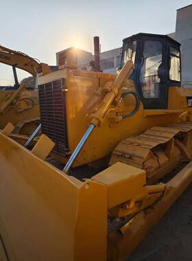 Shanghai 90% New Caterpillar D6 Bulldozer for Transfer