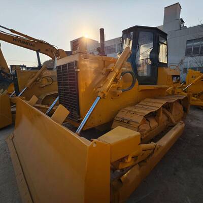 Shanghai Used CAT D6 Bulldozer Spot Goods for Test Drive