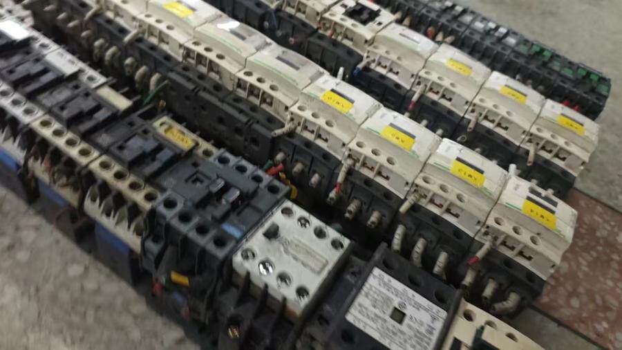 4月8日北京【京械4625】单位淘汰报废处置电力接触器一批共40个（具体以实物为准，非专业人士谨慎竞拍）网络拍卖公告