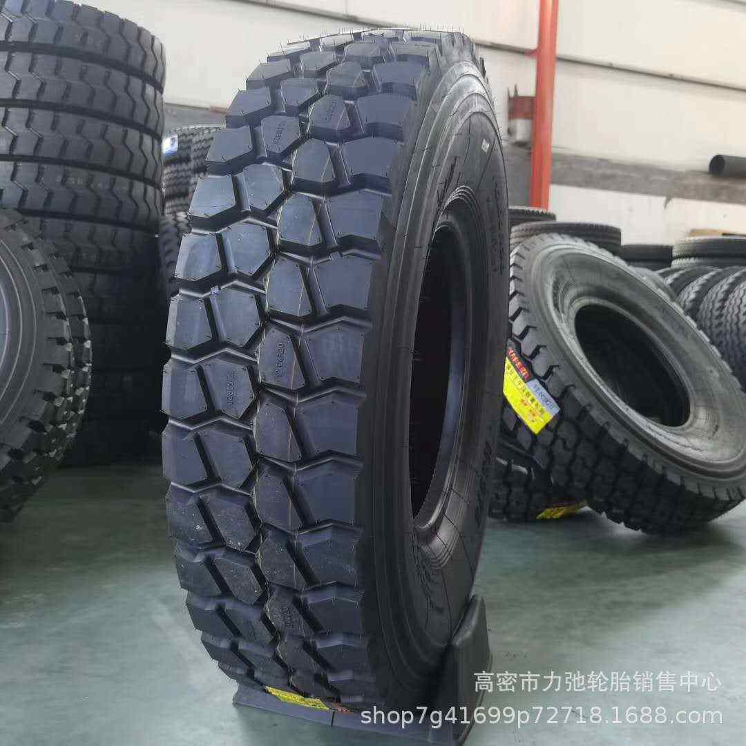 厂家直销1200R20汽车轮胎钢丝胎重载防扎厂家直供自卸车搅拌车轮