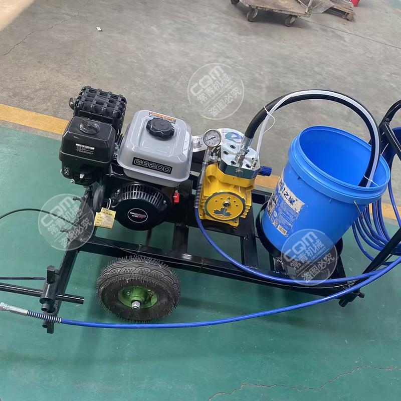全自动冷喷划线机道路停车位塑胶跑道喷涂均匀多功能电动款划线机