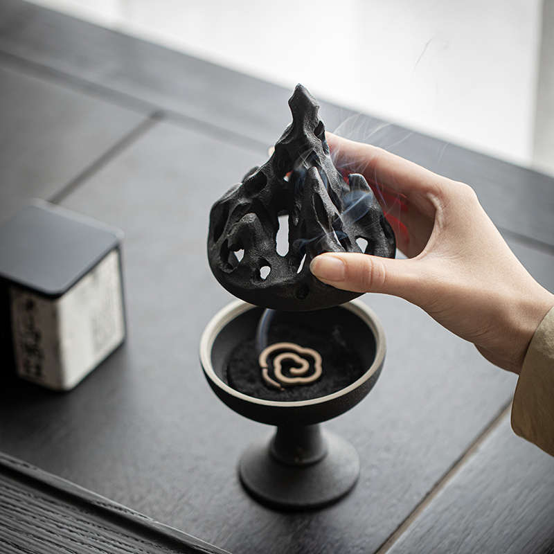 陶瓷香炉 手工镂空盘香塔香复古禅意香薰炉 香道家居摆件博山炉