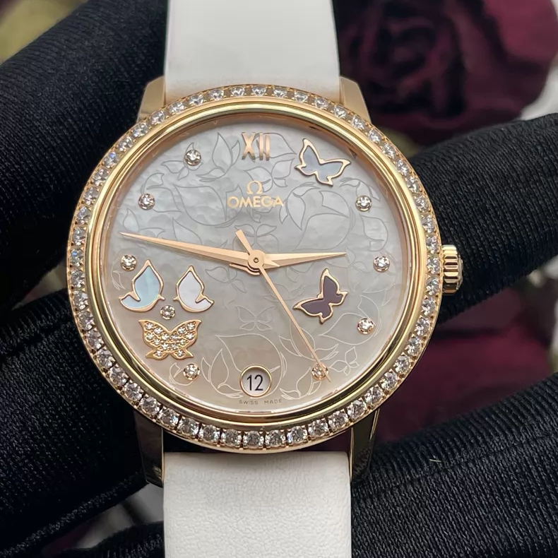 盒证98新欧米茄碟飞黄金424.57.33.20.55.003自动机械女表32.7mm