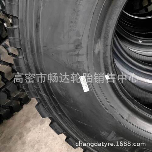 销售 全钢子午线12.00R20/1200R20载重卡车 搅拌车轮胎