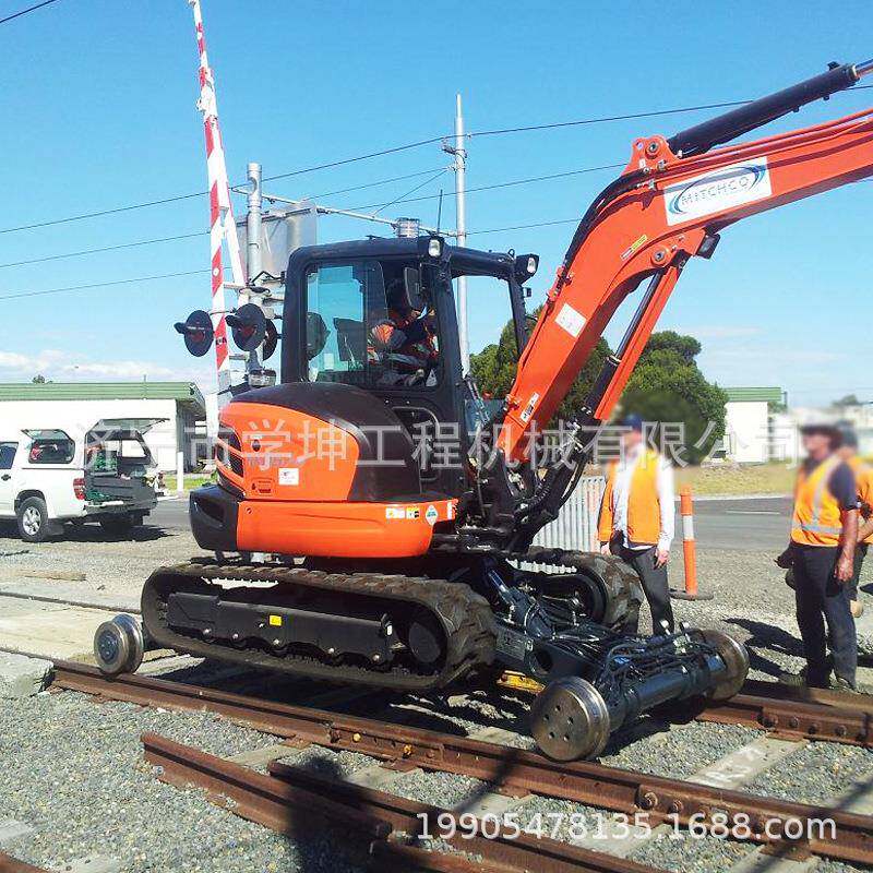 铁路挖掘机公铁两用挖机履带轮式均可改装