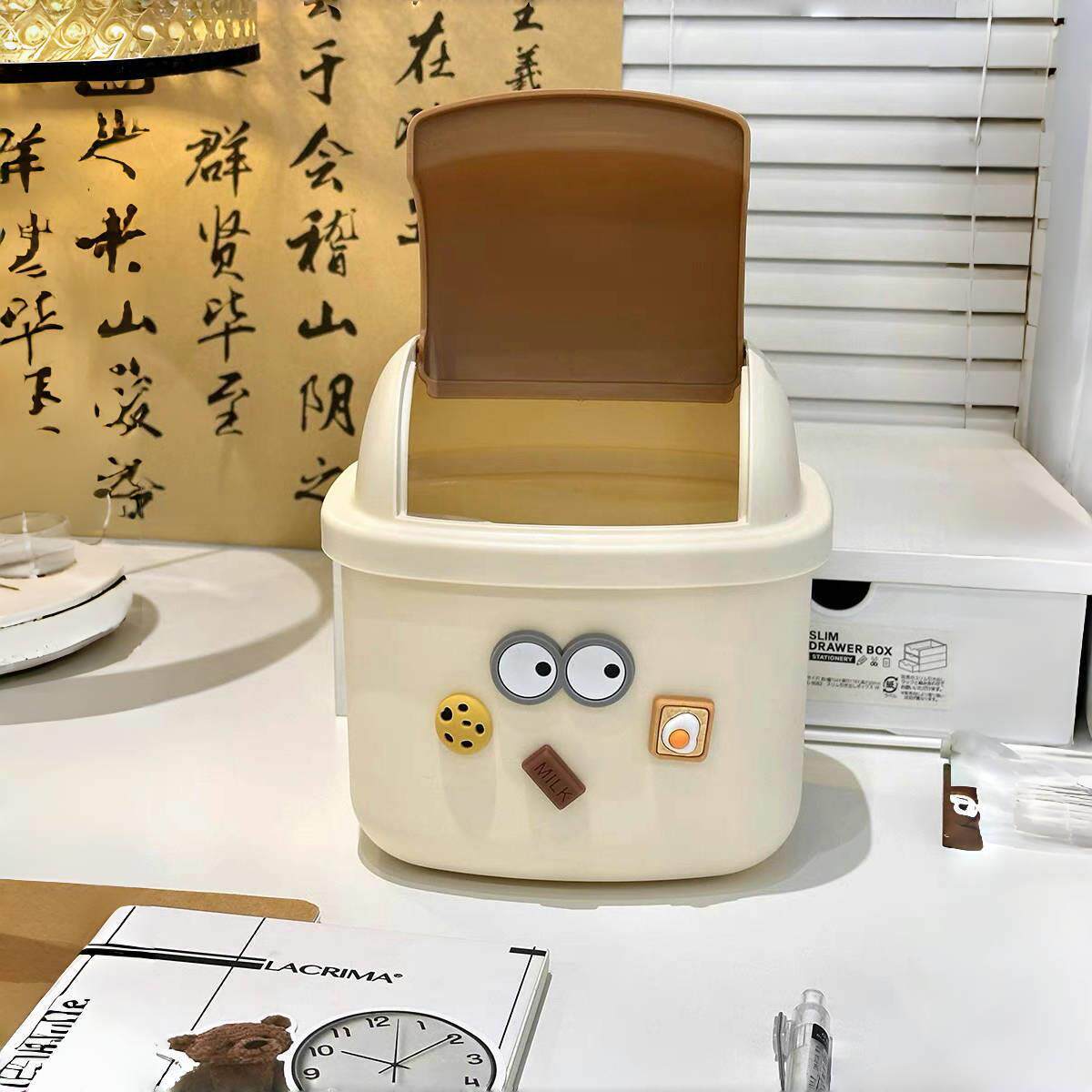 Cute cartoon desktop trash can, suitable for home use in sma