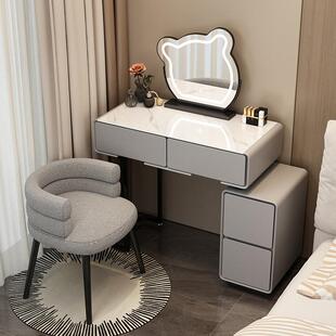 小户型卧室主岩板梳妆台60C代107M现油简约奶风卧玻璃斗柜一体化