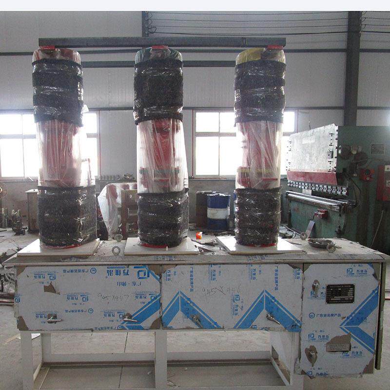 厂家供应 真空断路器 户内压断路器 VS1真空断路器