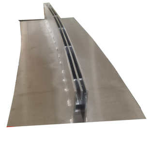 不锈钢线性沟盖板批发园林装 饰隐形线沟市政道路检修广场中缝盖板