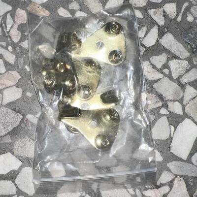 Invisible nail picture frame hooks, wedding photo hooks, sma