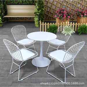 户外铁艺桌椅组合天台庭院咖啡奶茶露天防水防晒网红茶几椅子配套