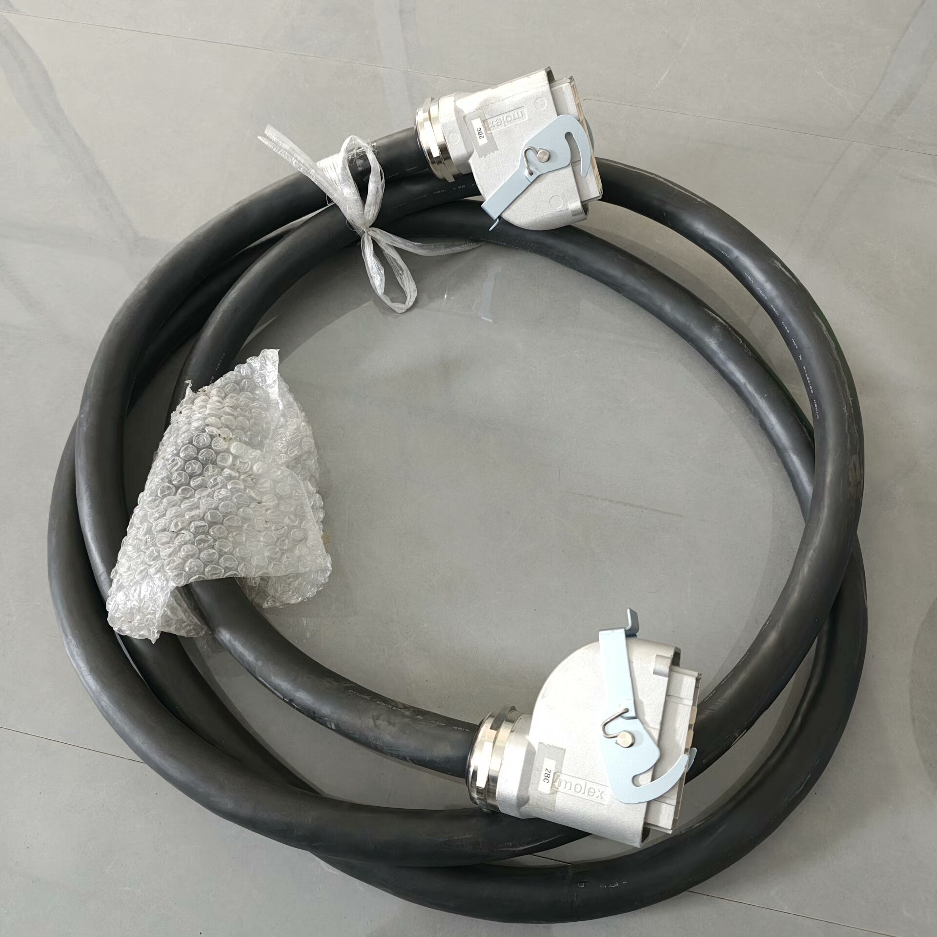 安川机器人二手BC动力线缆HW9271260-4-T