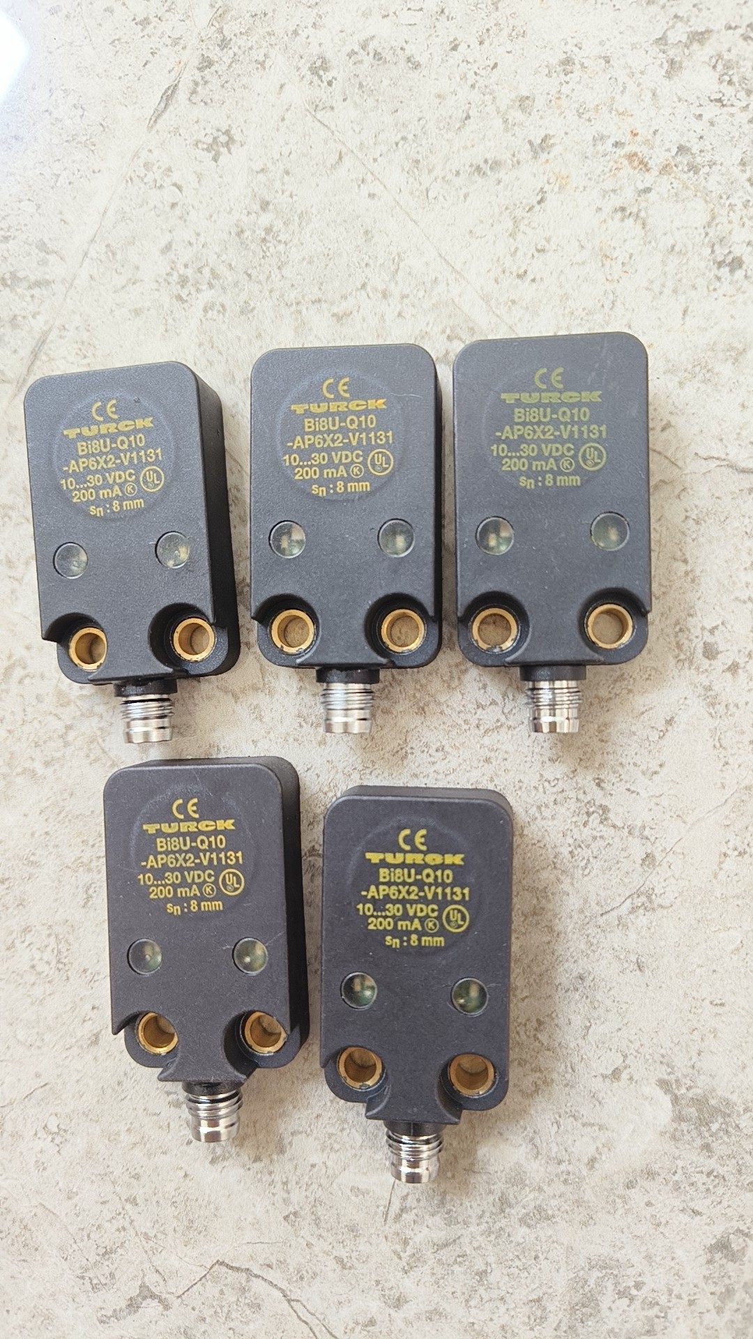 TURCK图尔克 传感器 Bi8U-Q10-AP6X2-V1