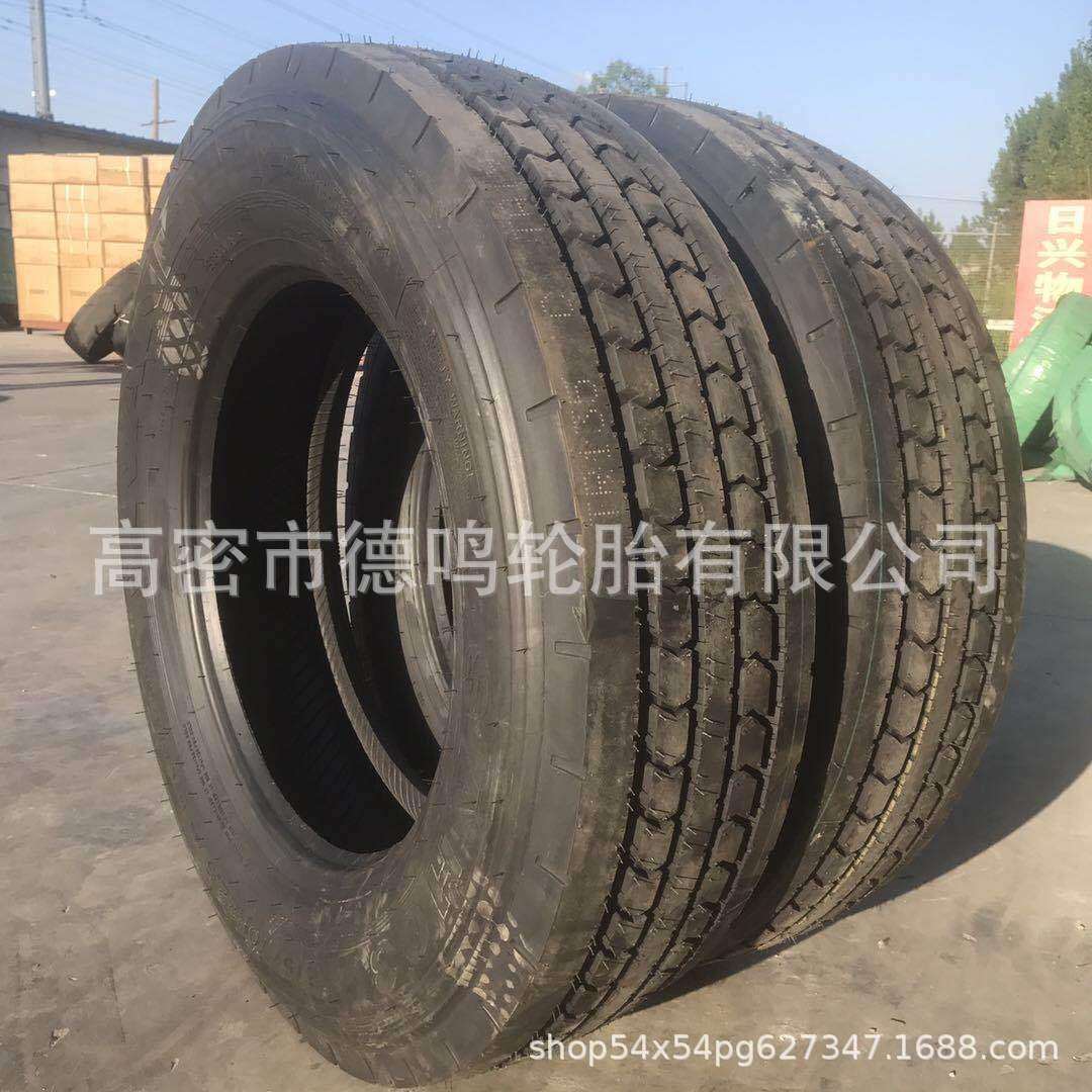 厂家供应拖车轮胎275/70R22.5全钢卡车钢丝真空轮胎