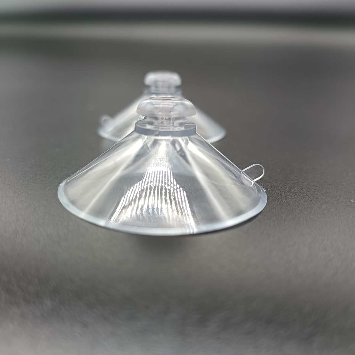 定制铁螺杆吸盘耐高温塑胶透明蘑菇头吸盘防滑硅胶铁螺丝吸盘