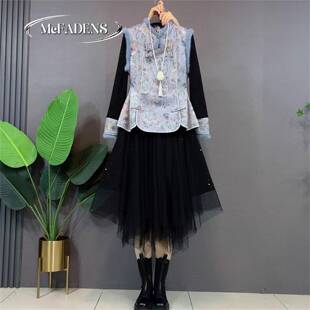 香港国风大码时尚套装女胖mm气质立领盘扣马甲打底衫半身裙三件套