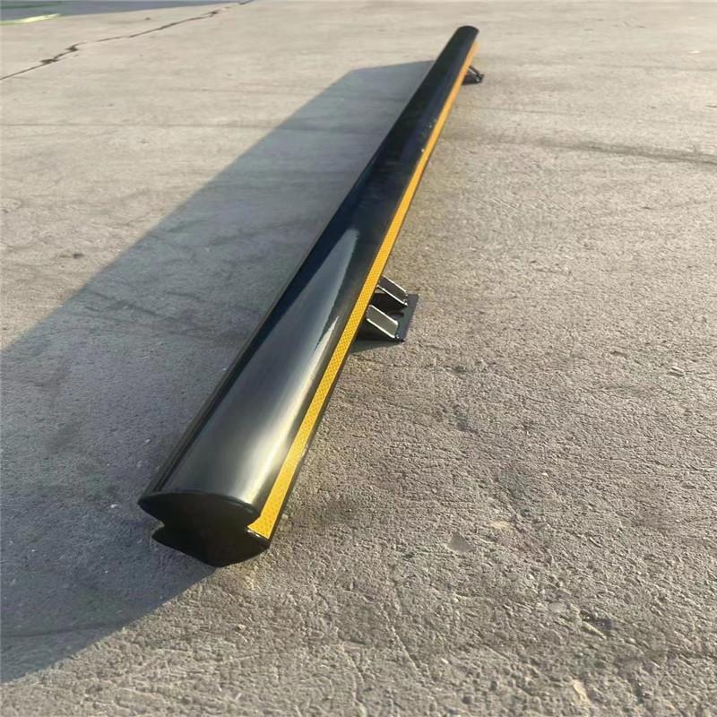 防撞护栏钢管挡车器U型定位器L型车位挡车杆挡车杆限位器交通设施