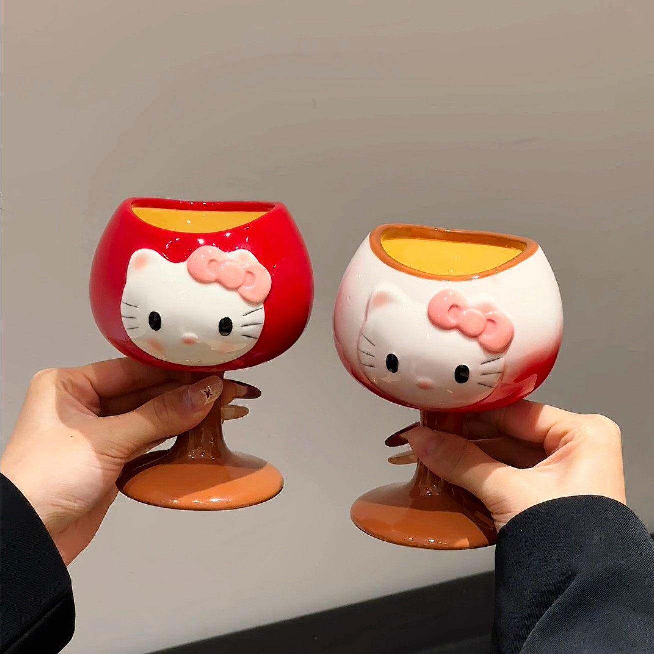 创意陶瓷高脚杯女生礼物高颜值水杯红色可爱HelloKitty喝水马克杯