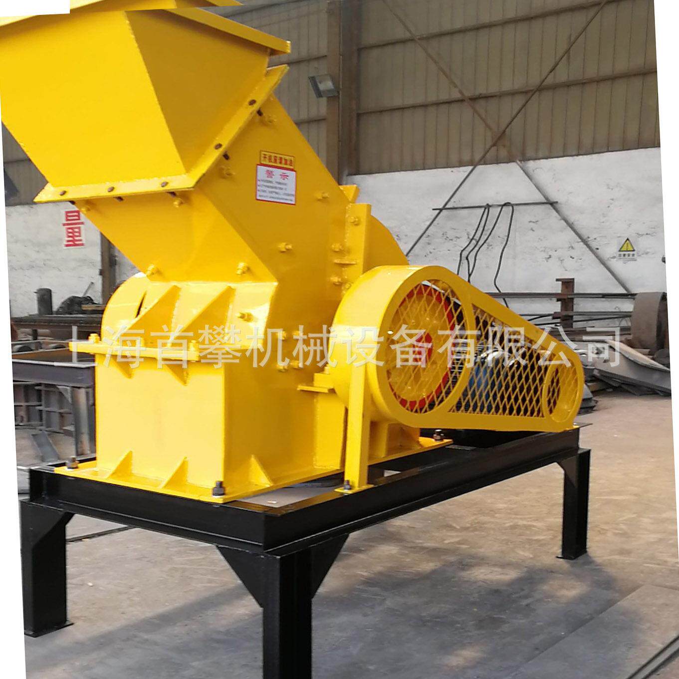 供应可移动式玻璃制品酒地板瓷砖粉碎机PC600*400锤式破碎机