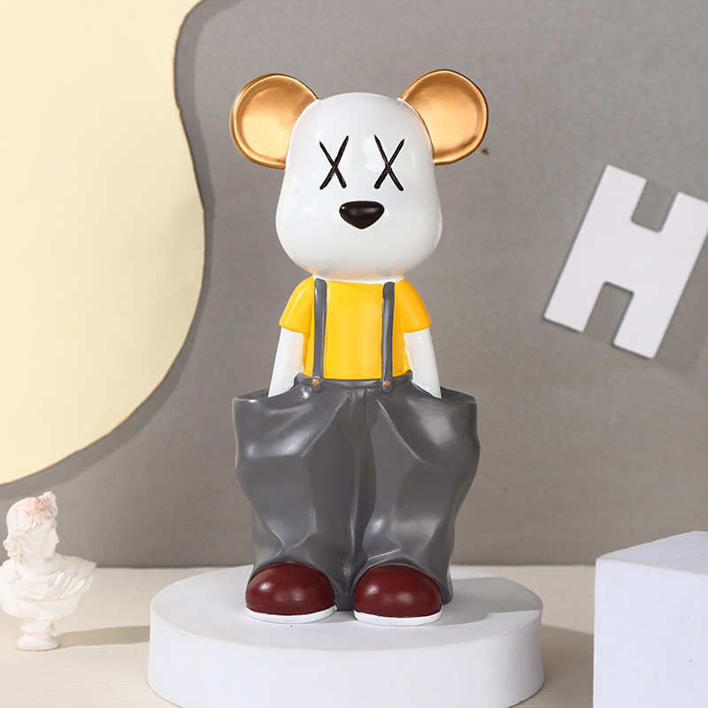 工艺品酒柜红潮背带可熊爱网简约卡通电视柜家居客厅装饰品玩摆件