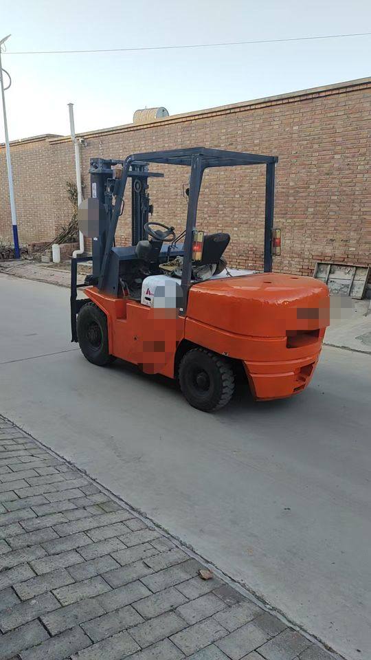 1月16日天津3.5吨叉车升高3米网络拍卖公告