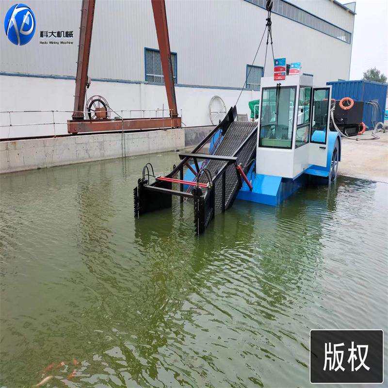 湖面除草机 安徽河道保洁船 水上勾机 成都水草打捞船 水下割草船