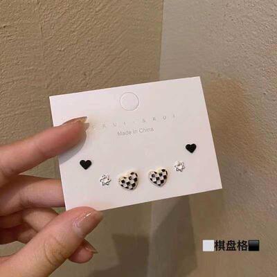 S925 silver needle fashion checkerboard black and white love