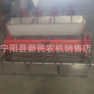 甘肃庆阳环县螺丝菜播种机滴溜溜播种机拖拉机带可以加滴灌带架子