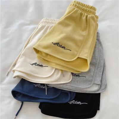 Solid color mid waist casual short for women纯色高腰休闲短裤