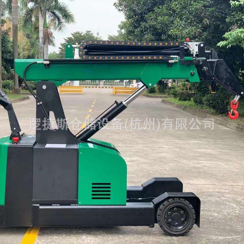 电动旋转吊机移动式平衡重单臂吊车越野自动伸缩臂电动吊臂模具吊