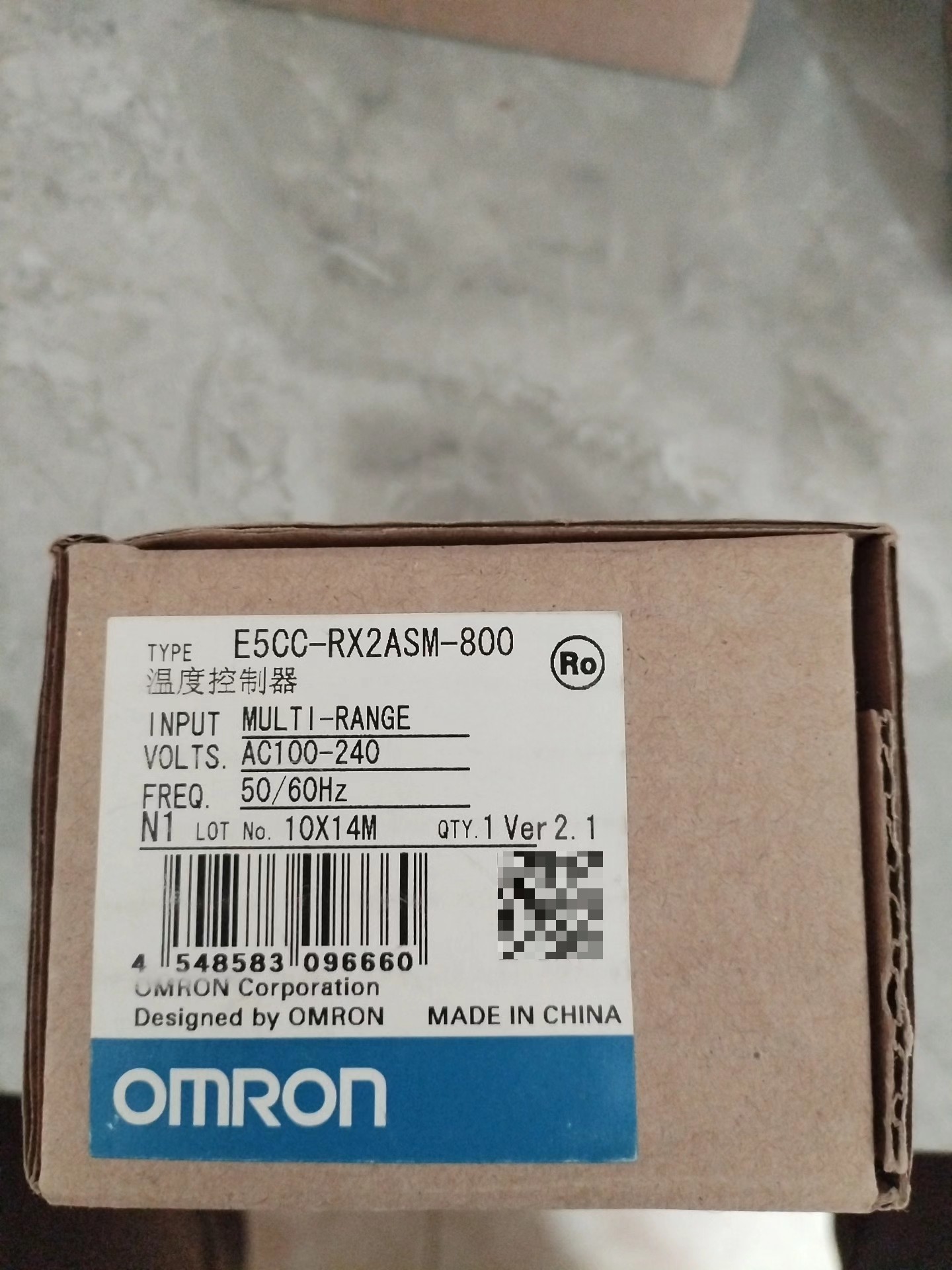 欧姆龙 e5cc-rx2asm-800 全新未使用 包装完好