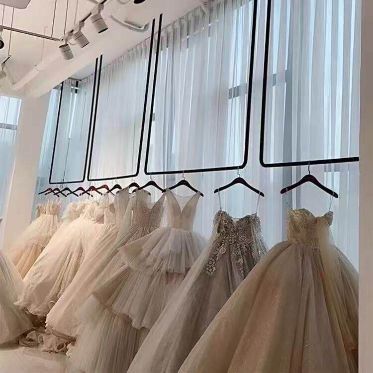婚纱礼服展示架女服装店上墙U型挂衣杆吊顶悬挂陈列衣架侧挂吊架