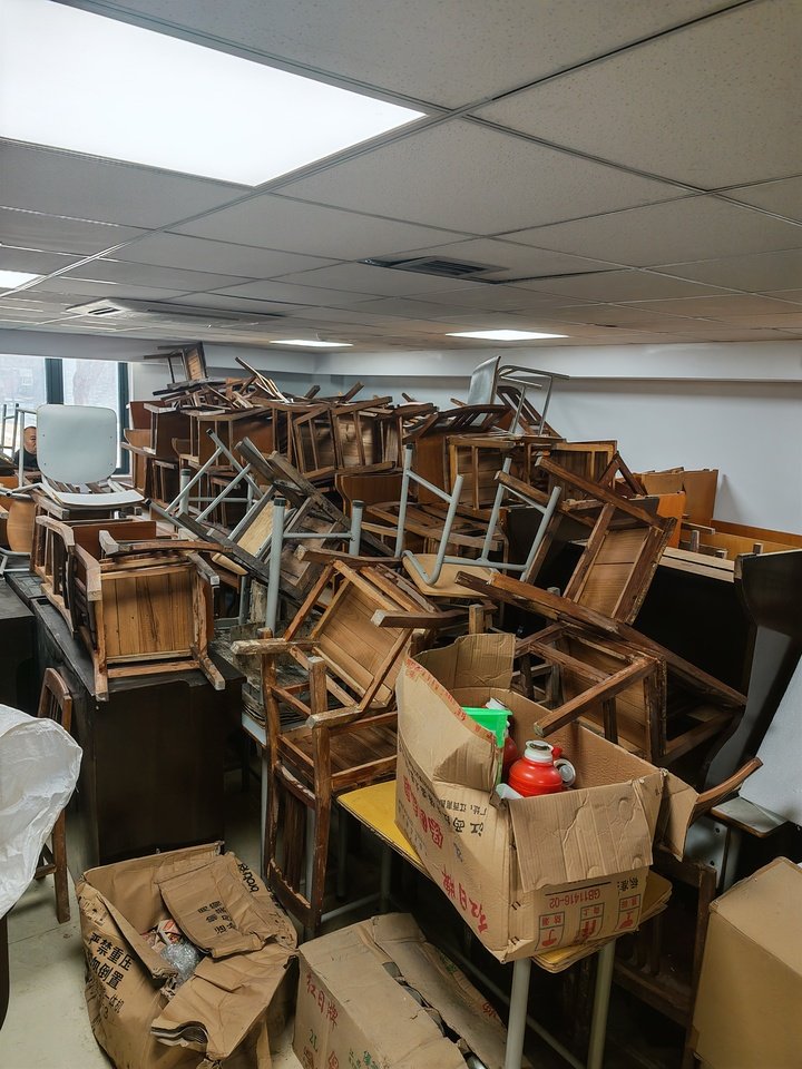 1月15日衢州学校一批设备及家具用具拟报废价值处置权网络拍卖公告