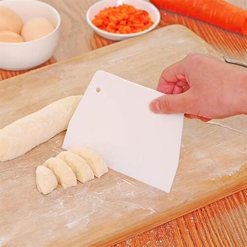 Baking Tool Plastic Scraper, Trapezoidal Small Scraper for C