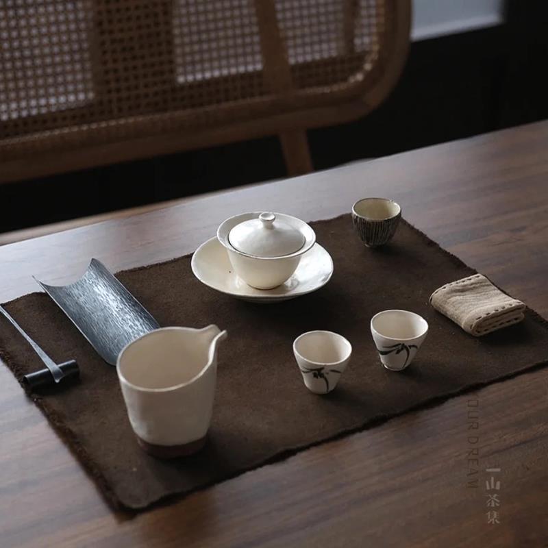 张汝佳 复古手捏茶杯青花手绘束口杯柴烧粉引开片斗笠杯 盖碗公杯