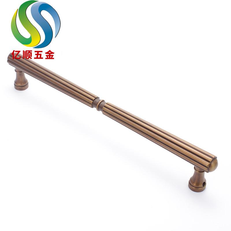 新中式重型酒店家具纯铜大拉手体积大柜门把手长条麻花拉手厂家