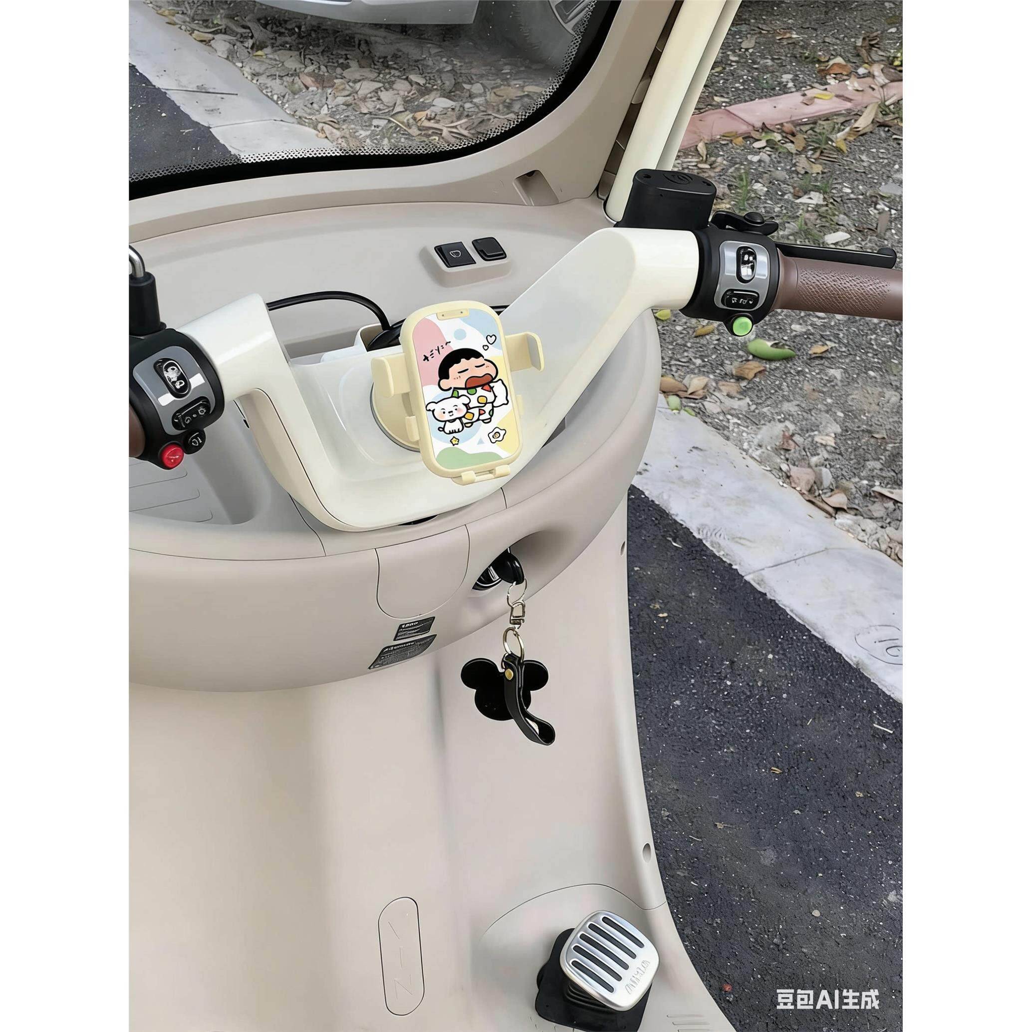 电动车吸盘式手机支架户外骑行导航支架高颜值车载仪表盘支架新款