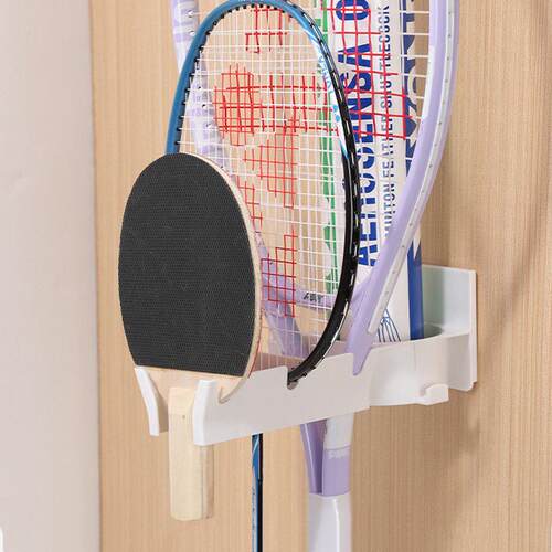 No-drilling racket storage rack for behind the door, with se