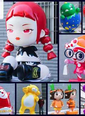 大型玻璃钢公仔雕塑户外网红潮玩摆件IP人物雕塑卡通玻璃钢雕塑