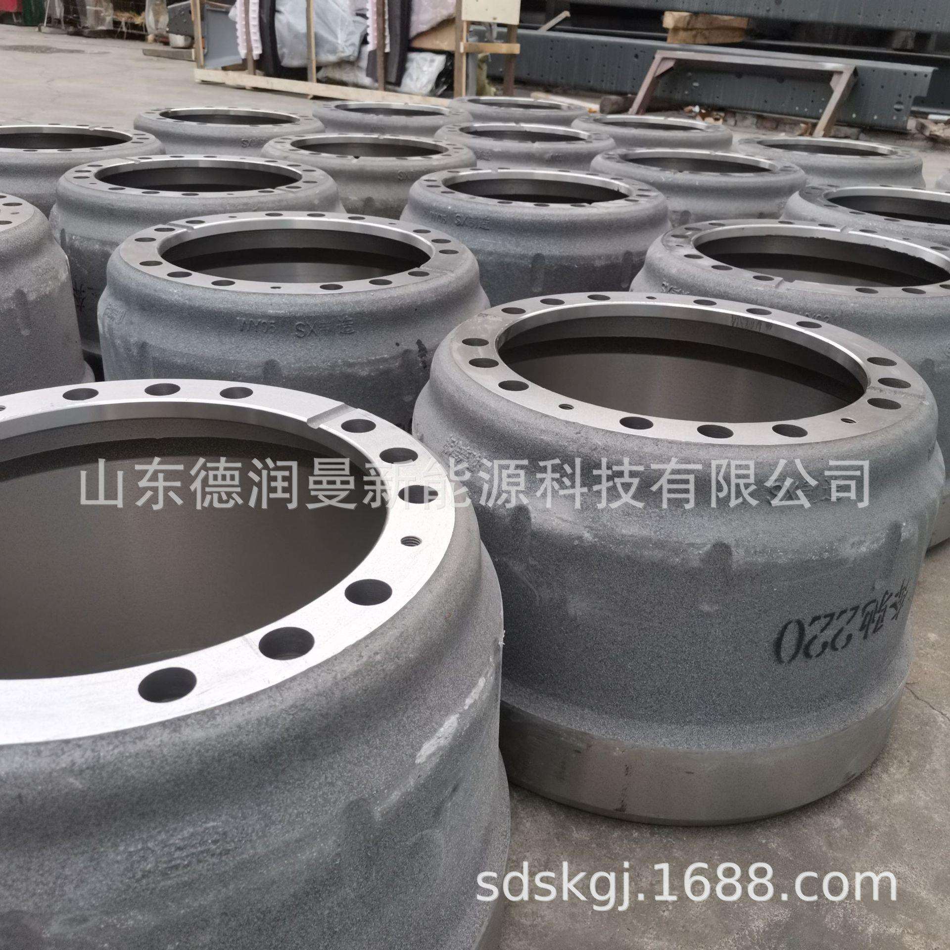 重汽豪沃刹车钳刹车鼓豪沃配件新款制动鼓刹车锅钢圈