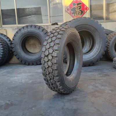 255/85R19.5越野车轮胎 南京依维柯越野卡车全钢丝工程机械轮胎