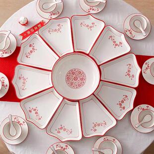 中国红团圆拼盘餐具组合过年陶瓷盘家庭聚餐圆桌碗碟套装乔迁送礼