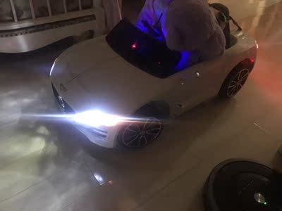 四轮遥控玩具车可坐小孩摇摆电动车怎么样？（已有万人评价）质量见真章