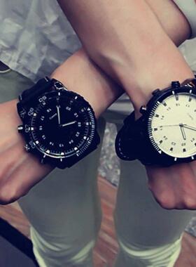Sport Large Dial Men Women Watch Faux Leather Band Quartz Wr