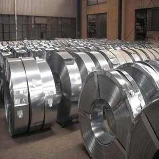 供应热镀锌带钢 镀锌波纹管带钢 桥梁预应力波纹管带钢镀锌打包带