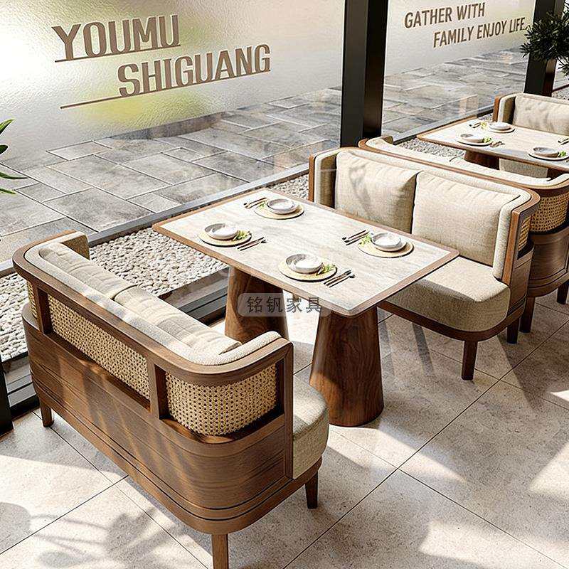 主题餐厅靠墙卡座沙发泰式餐厅实木藤编茶桌椅组合全实木