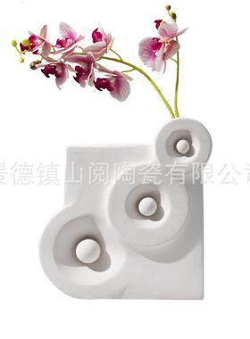 莫兰迪色白色蓝色现代陶瓷花瓶花器异形工艺品轻奢软装搭配摆件